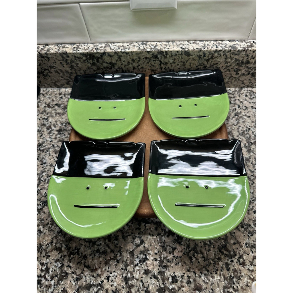 Vintage Y2K Halloween Frankenstein Plates – Set of 4 Party Tableware Collectible